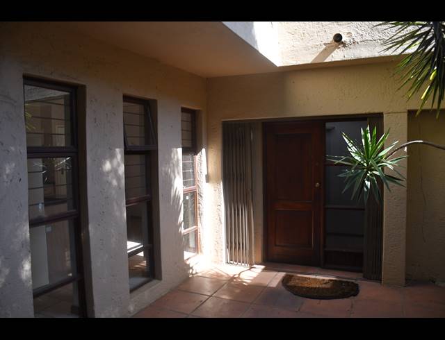 3 BEDROOM DUET FOR SALE IN WATERKLOOF